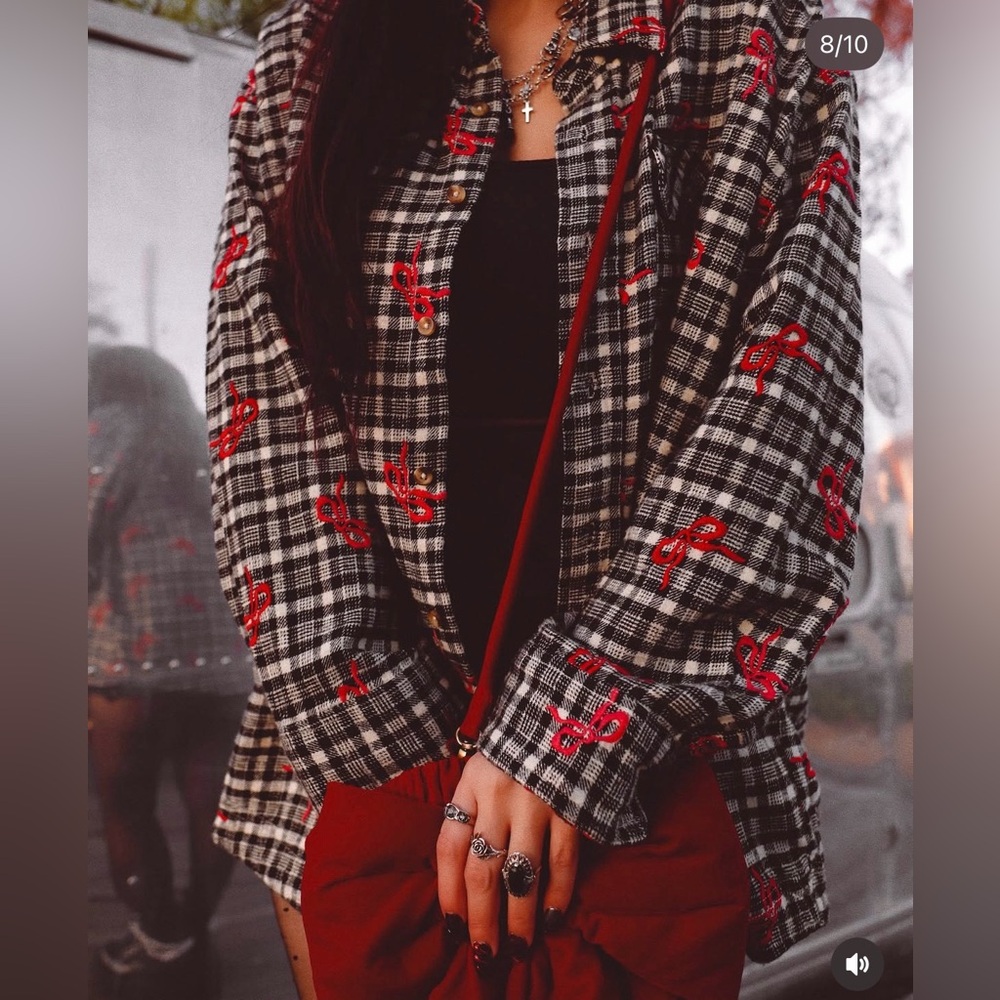 BDG Dani Black & White Plaid Button-Up Shacket bows size medium - Picture 2 of 7